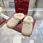 2025年10月22日入荷新作GUCCI女性用35-42靴人気商品★/誕生日プレゼント/高品質/SL工場