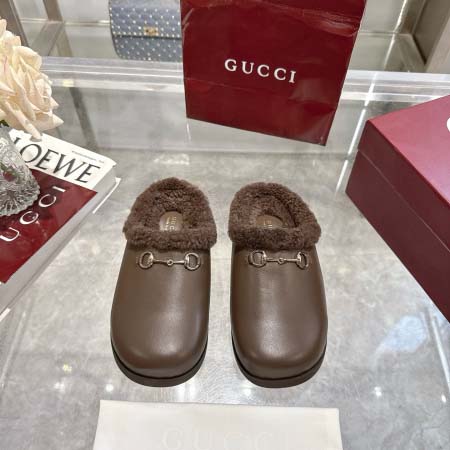 2025年10月22日入荷新作GUCCI女性用35-42靴人...