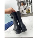 2025年10月22日入荷新作Prada女性用35-42靴人気商品★/誕生日プレゼント/高品質/SL工場