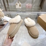 2025年10月22日入荷新作 UGG女性用35-42靴人気商品★/誕生日プレゼント/高品質/SL工場