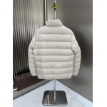 2025年10月22日秋冬入荷新作MONCLERダウンジャケット高品質 人気商品/DD工場