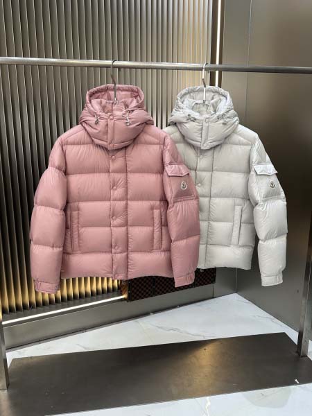 2025年10月22日秋冬入荷新作MONCLERダウンジャケ...