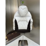 2025年10月22日秋冬入荷新作MONCLERダウンジャケット高品質 人気商品/DD工場