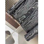 2025年10月22日秋冬入荷新作Louis Vuittonダウンジャケット高品質 人気商品/DD工場