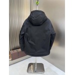 2025年10月22日秋冬入荷新作Prada ダウンジャケット高品質 人気商品/DD工場