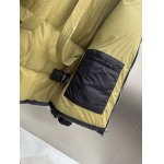 2025年10月22日秋冬入荷新作Pradaダウンジャケット高品質 人気商品/DD工場