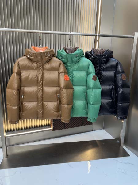 2025年10月22日秋冬入荷新作MONCLERダウンジャケ...