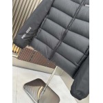 2025年10月22日秋冬入荷新作MONCLERダウンジャケット高品質 人気商品/DD工場