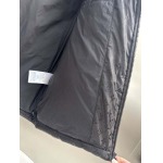 2025年10月22日秋冬入荷新作Louis Vuittonダウンジャケット高品質 人気商品/DD工場