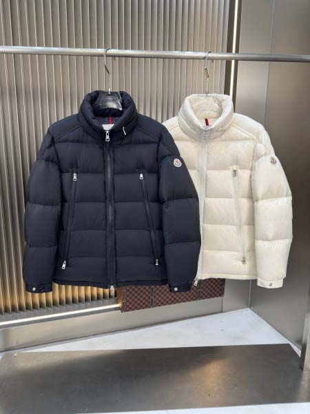 2025年10月22日秋冬入荷新作MONCLERダウンジャケ...