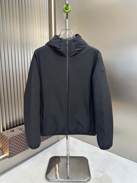 2025年10月22日秋冬入荷新作MONCLERダウンジャケ...