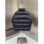 2025年10月22日秋冬入荷新作Gucciダウンジャケット高品質 人気商品/DD工場