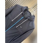 2025年10月23日秋冬入荷新作Pradaジャケット高品質 人気商品/DD工場