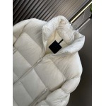 2025年10月23日秋冬入荷新作MONCLERダウンジャケット高品質 人気商品/DD工場