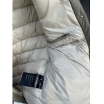 2025年10月23日秋冬入荷新作Pradaダウンジャケット高品質 人気商品/DD工場