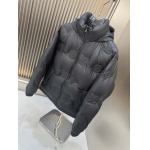 2025年10月23日秋冬入荷新作Louis Vuittonダウンジャケット高品質 人気商品/DD工場