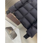 2025年10月23日秋冬入荷新作MONCLERダウンジャケット高品質 人気商品/DD工場