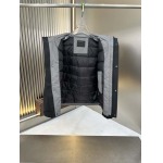 2025年10月23日秋冬入荷新作Pradaダウンジャケット高品質 人気商品/DD工場