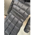 2025年10月23日秋冬入荷新作 女性MONCLERダウンジャケット高品質 人気商品/DD工場