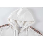 2025年10月24日秋冬入荷新作Burberryパーカー人気商品/BG工場