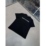 2025年10月26日入荷秋冬新作Louis Vuitton同じデザインで長袖や半袖も作れます高級品/MP工場