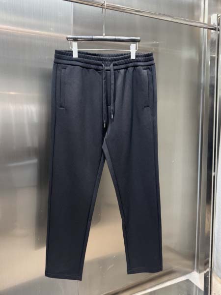 2025年10月26日入荷秋冬新作Pradaズボン高級品/M...