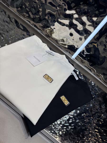 2025年10月26日入荷秋冬新作VALENTINO同じデザ...