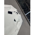 2025年10月26日入荷秋冬新作Prada同じデザインで長袖や半袖も作れます高級品/MP工場