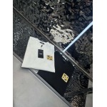 2025年10月26日入荷秋冬新作Fendi同じデザインで長袖や半袖も作れます高級品/MP工場