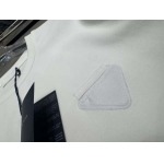 2025年10月26日入荷秋冬新作Prada長袖 Tシャツ高級品/MP工場