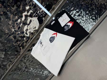 2025年10月26日入荷秋冬新作Moncler半袖Tシャツ...