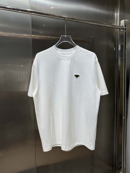 2025年10月26日入荷秋冬新作Prada半袖Tシャツ高級...