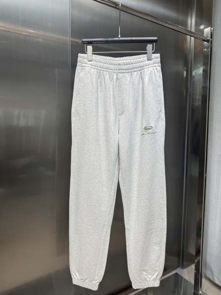 2025年10月26日入荷秋冬新作Balenciagaズボン...