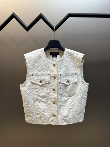 2025年10月28日秋冬新作Louis Vuittonデニ...