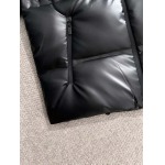 2025年10月28日秋冬新作PRADAダウンジャケット高品質人気商品/LDF工場