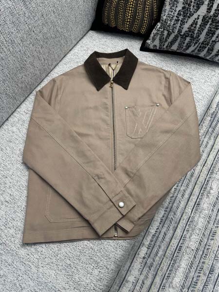 2025年10月30日秋冬新作Louis Vuittonジャ...