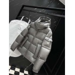 2025年10月30日秋冬新作Monclerダウンジャケット高品質人気商品/LDF工場