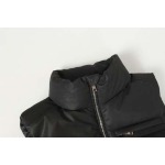 2025年10月30日秋冬新作Pradaダウンベスト高品質人気商品/LDF工場