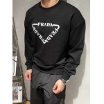 2025年10月30日秋冬新作Pradaスウェット高品質人気商品/LDF工場