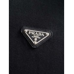 2025年10月31日秋冬新作Pradaスウェット高品質人気商品/LDF工場