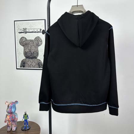 2025年11月3日秋冬新作Pradaパーカー高品質人気商品/LDF工場