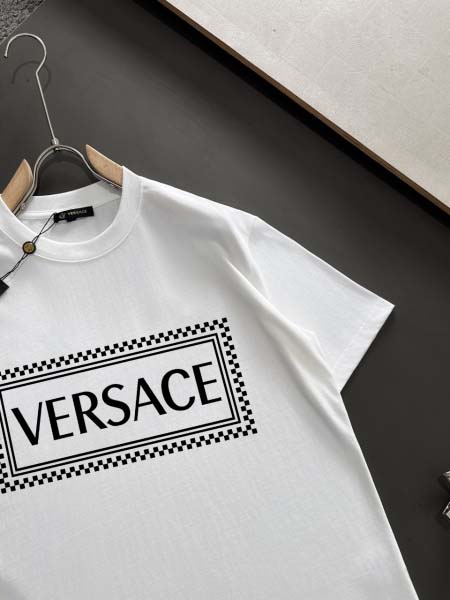 2025年11月4日秋冬新作Versace半袖 tシャツ高品質人気商品/LDF工場