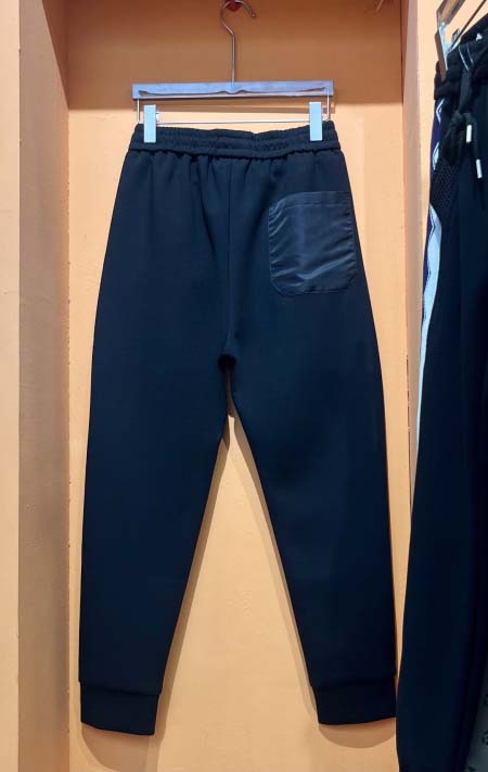 2025年11月4日秋冬新作Pradaズボン高品質人気商品/LDF工場