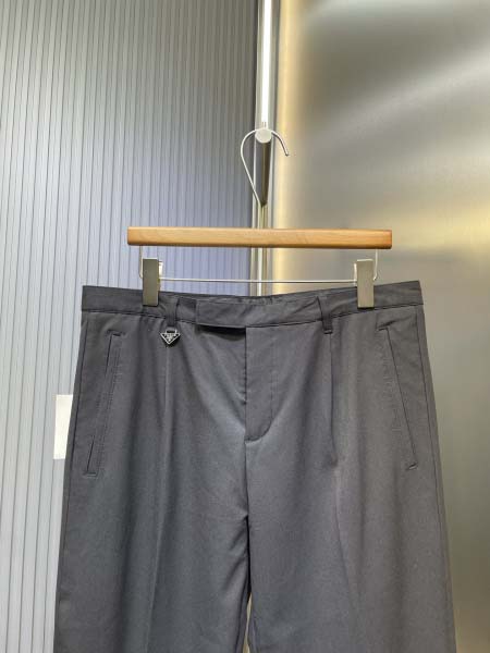 2025年11月4日秋冬新作Pradaズボン高品質人気商品/LDF工場