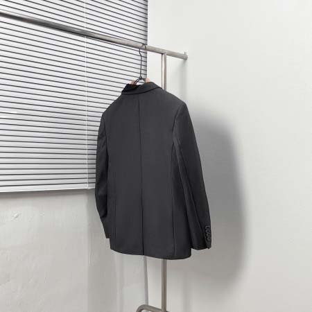 2025年11月8日秋冬新作DIORジャケット高品質人気商品/LDF工場