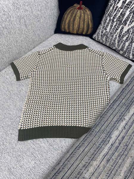 2025年11月13日秋冬新作Louis Vuittonニットの半袖高品質人気商品/LDF工場