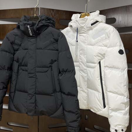 2025年11月14日秋冬新作Monclerダウンジャケット高品質人気商品/QIU工場