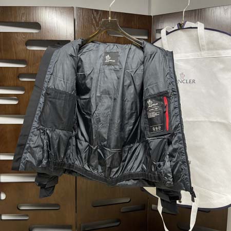 2025年11月14日秋冬新作Monclerダウンジャケット高品質人気商品/QIU工場
