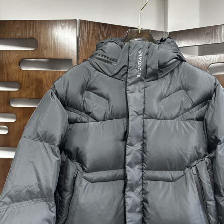 2025年11月14日秋冬新作Monclerダウンジャケット高品質人気商品/QIU工場