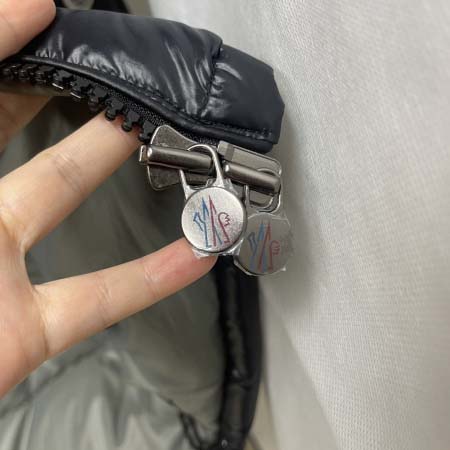 2025年11月14日秋冬新作Monclerダウンジャケット高品質人気商品/QIU工場